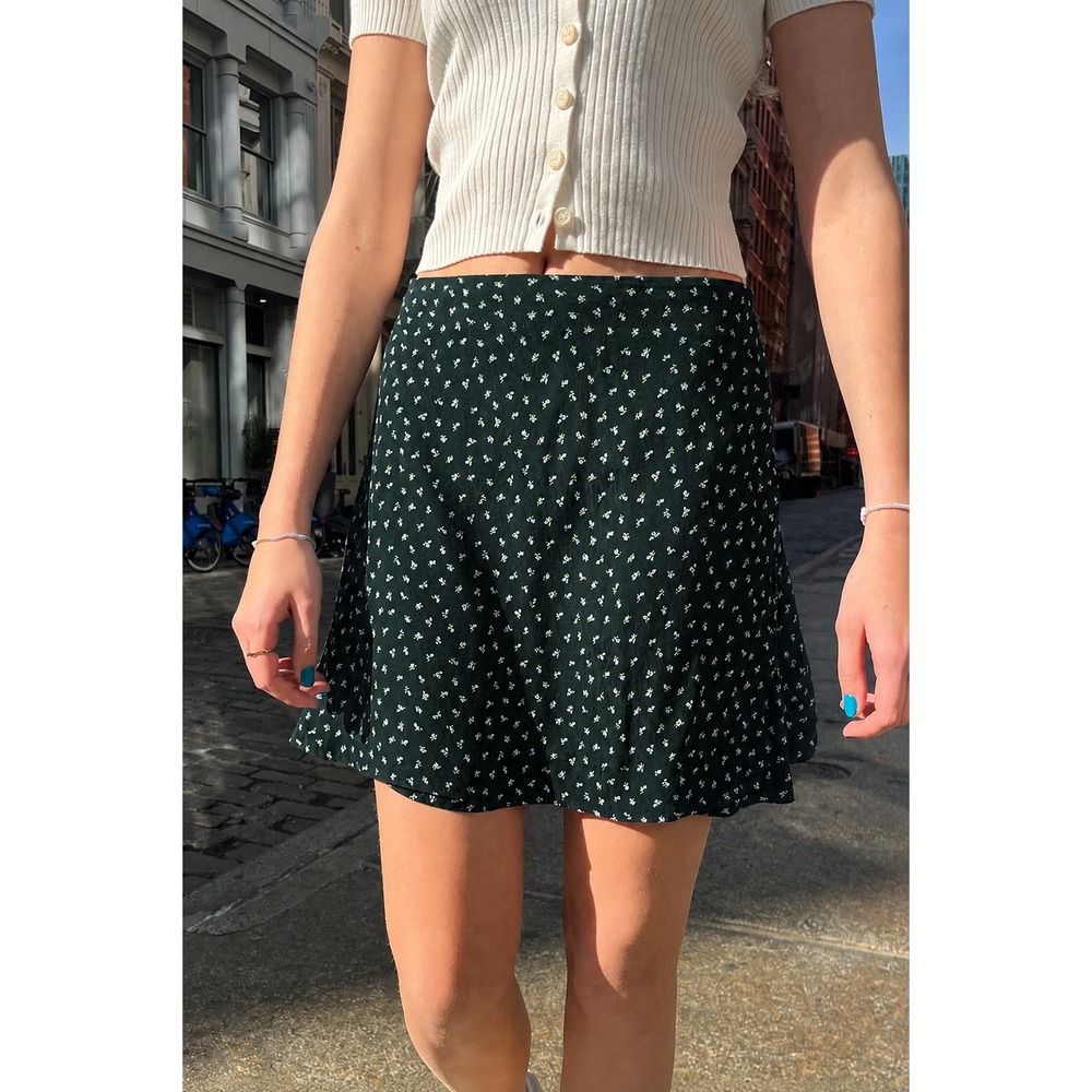 Brandy Melville Women's Genevieve Wrap Mini Skirt Navy Floral OS Coquette Y2K